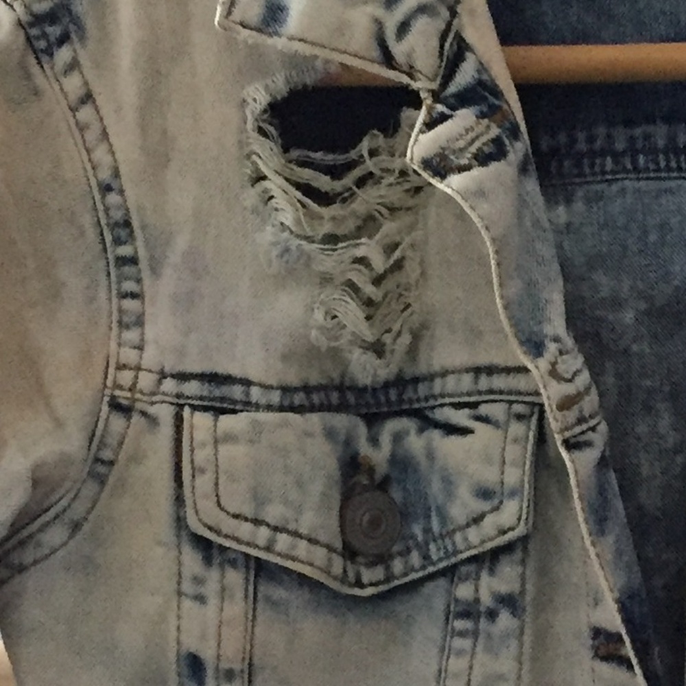 Distressed Denim Jacket - Picture 3 of 3